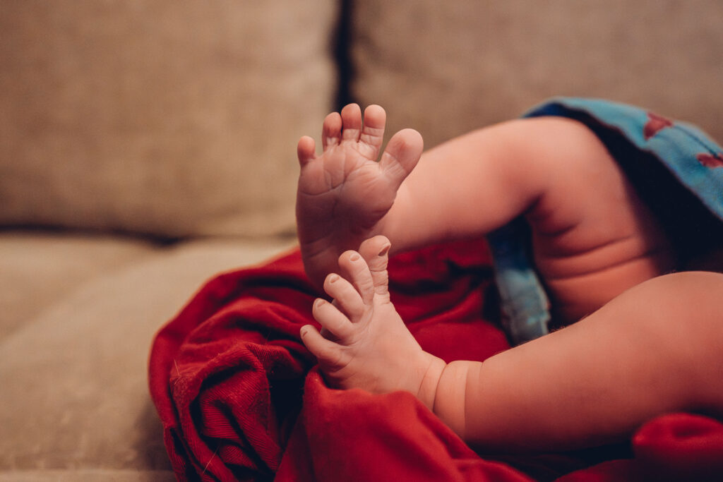 Geburtsfotografie Saarland – emotionale Momente nach der Hausgeburt