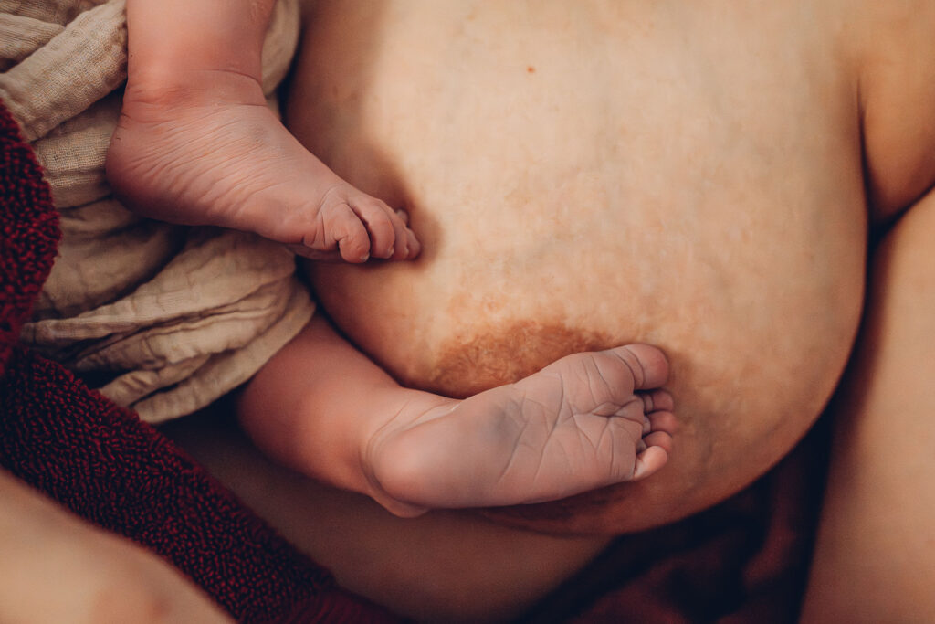 Geburtsfotografie Saarland – emotionale Momente nach der Hausgeburt